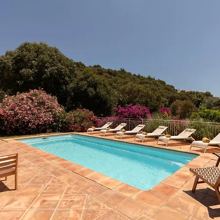 Maison Cerramica Gulf St Tropez וילה גרימו